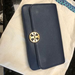 Navy blue convertible clutch small